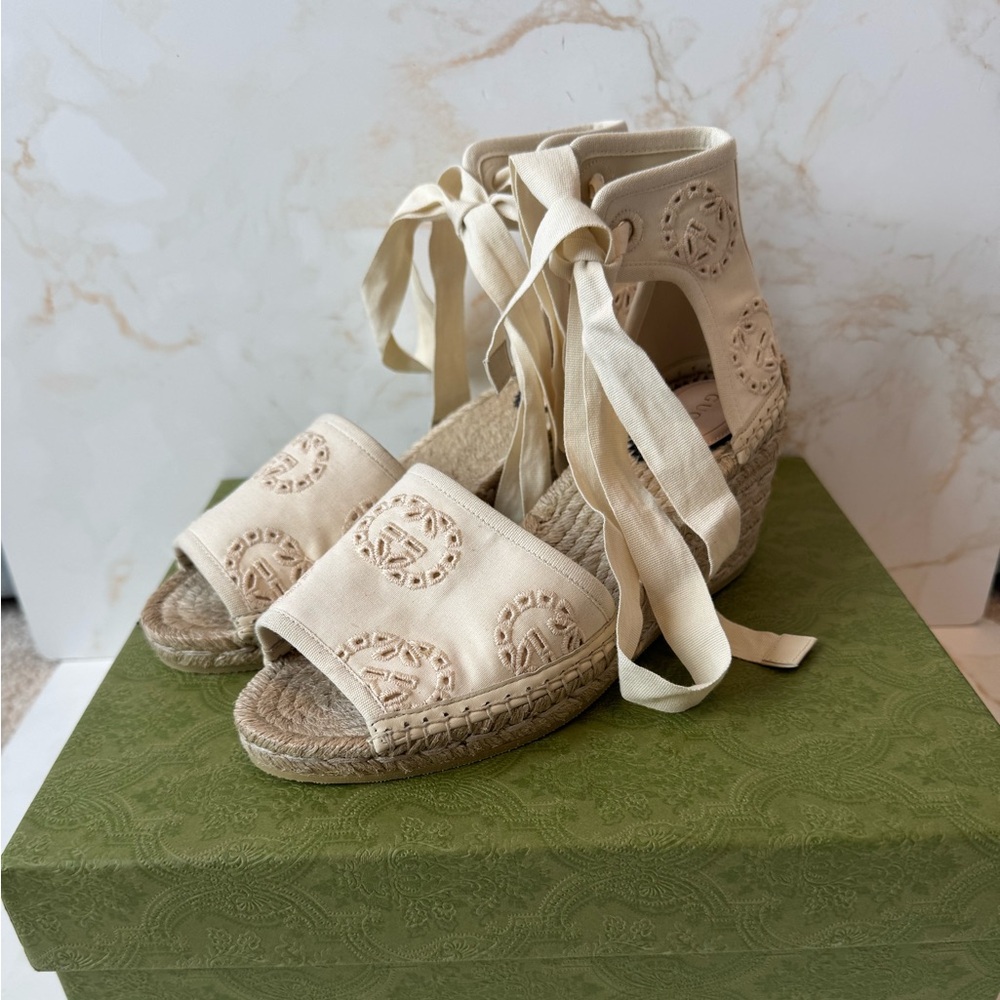 Gucci GG Wedges